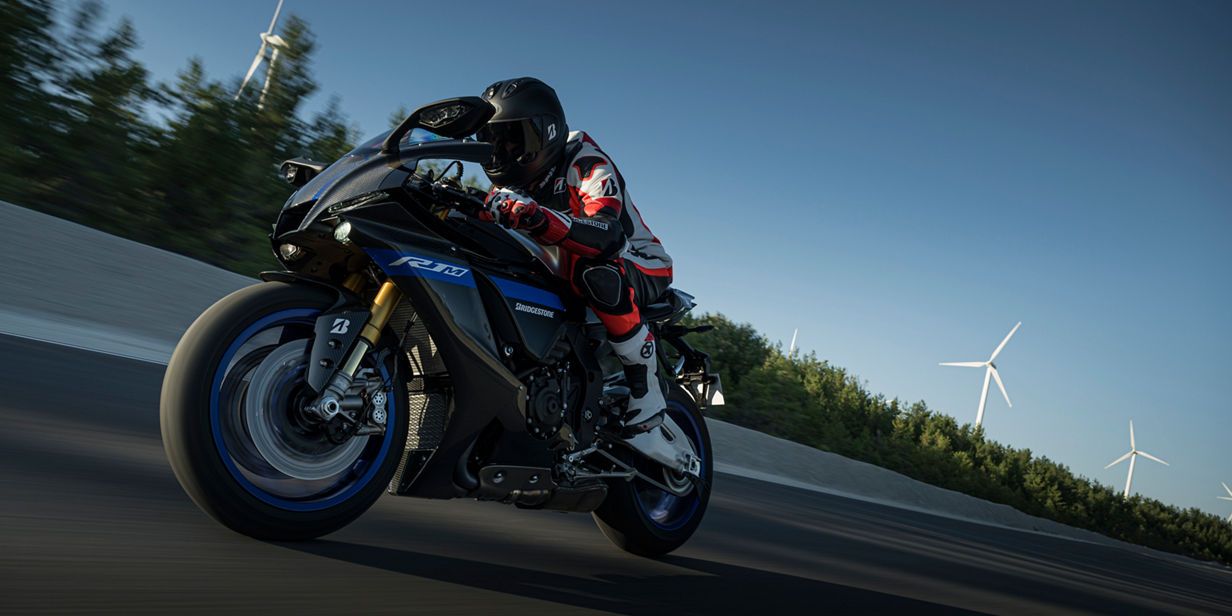 Mehr Grip, mehr Kurvenspaß! Bridgestone Battlax S23