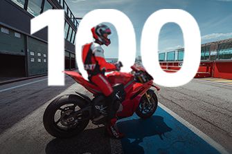 100 Jahre Ducati. Bis 2.000€ Vorteil. Nur bis zum 04.07.