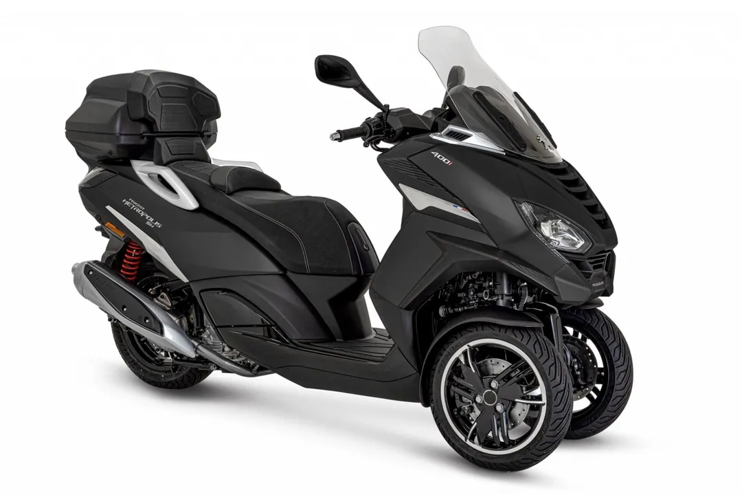 The best three-wheeled scooters with a B license