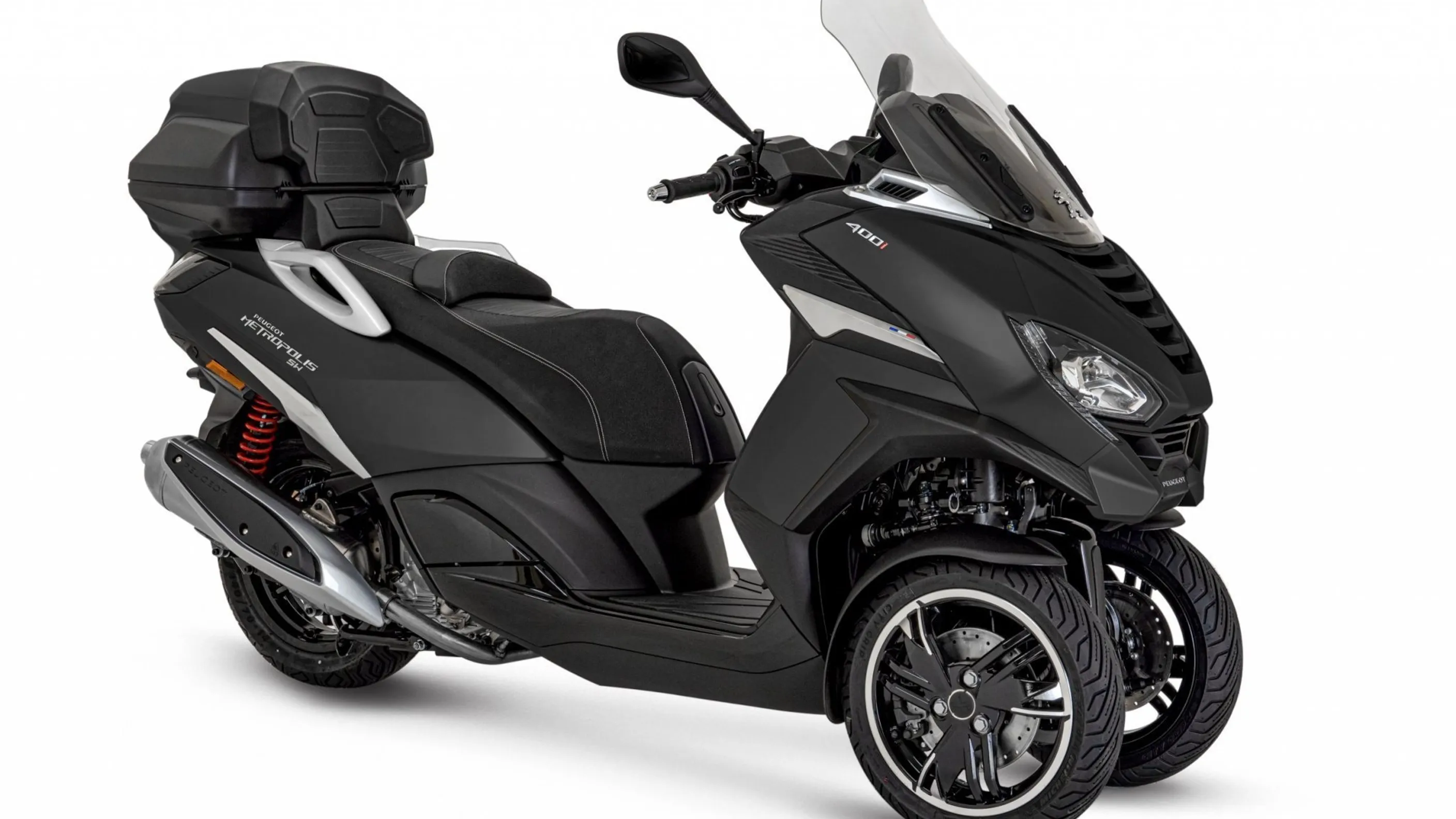 The best three-wheeled scooters with a B license 2024