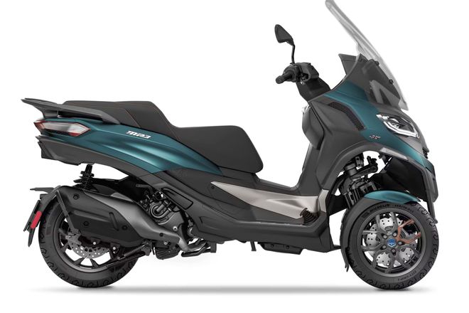 The best three-wheeled scooters with a B license